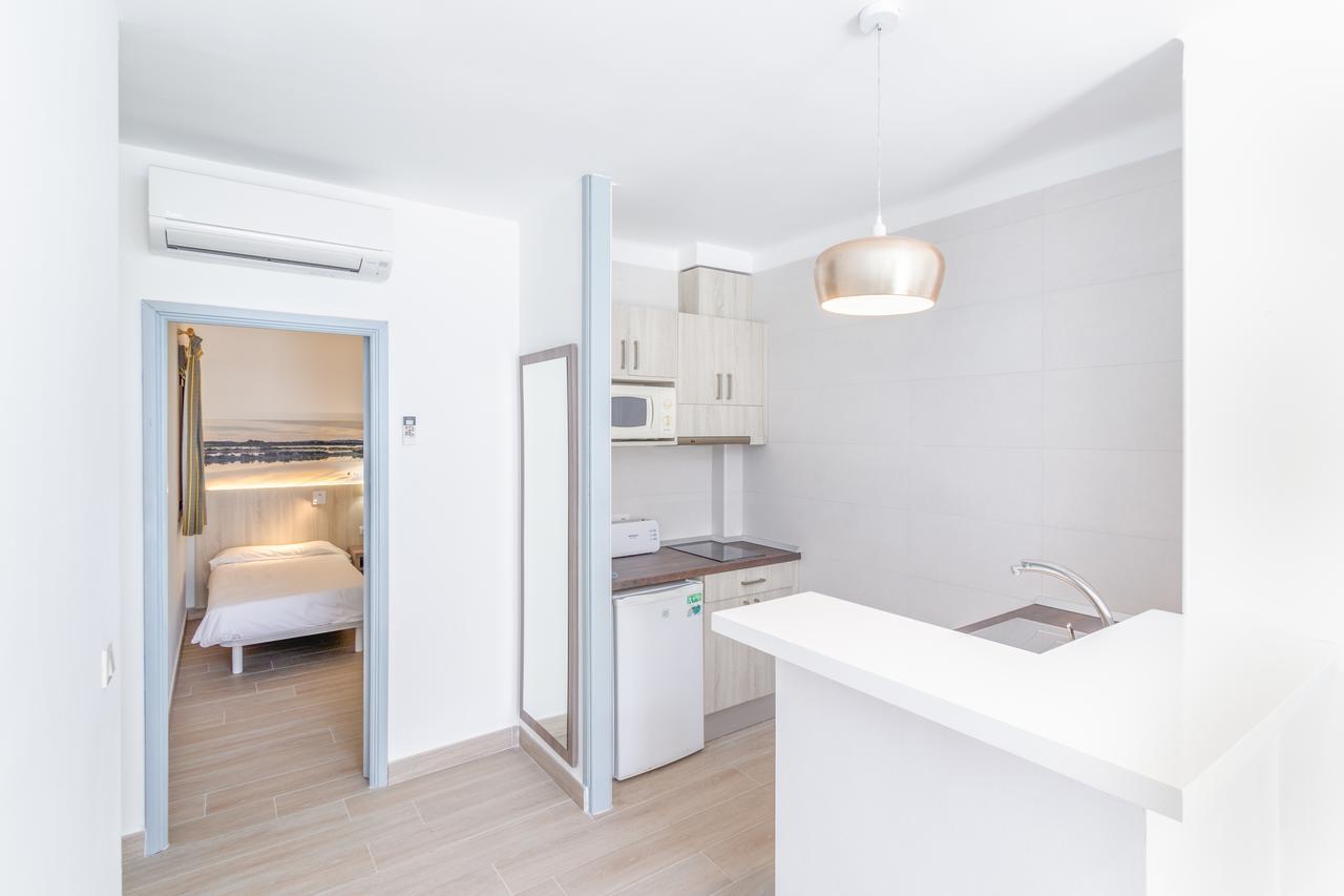 Apartamentos Lago Colonia de Sant Jordi Extérieur photo