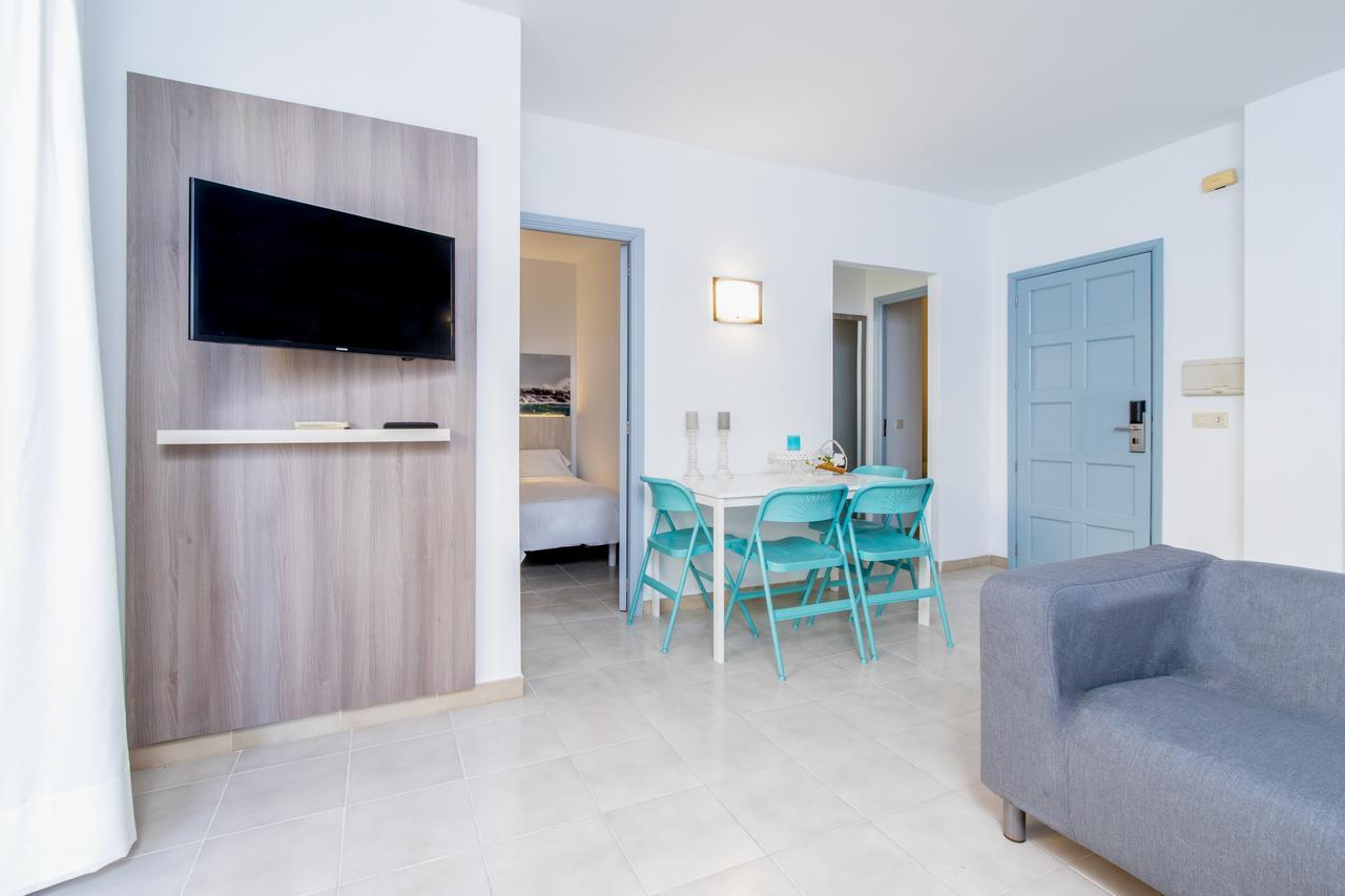 Apartamentos Lago Colonia de Sant Jordi Extérieur photo