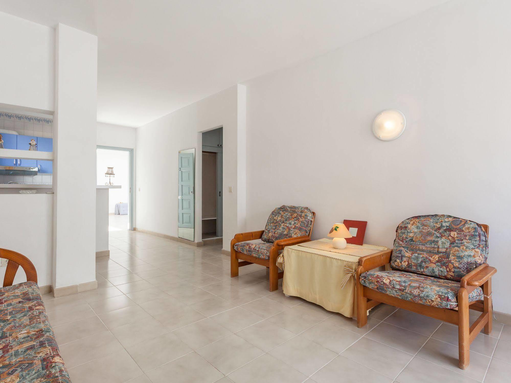 Apartamentos Lago Colonia de Sant Jordi Extérieur photo